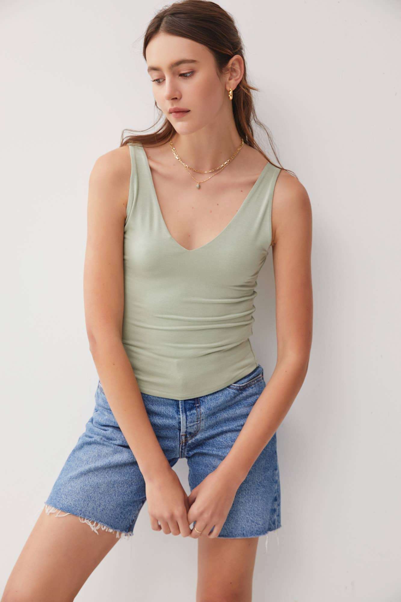 Be Cool BASIC THREADS V-NECK F AND B TANK