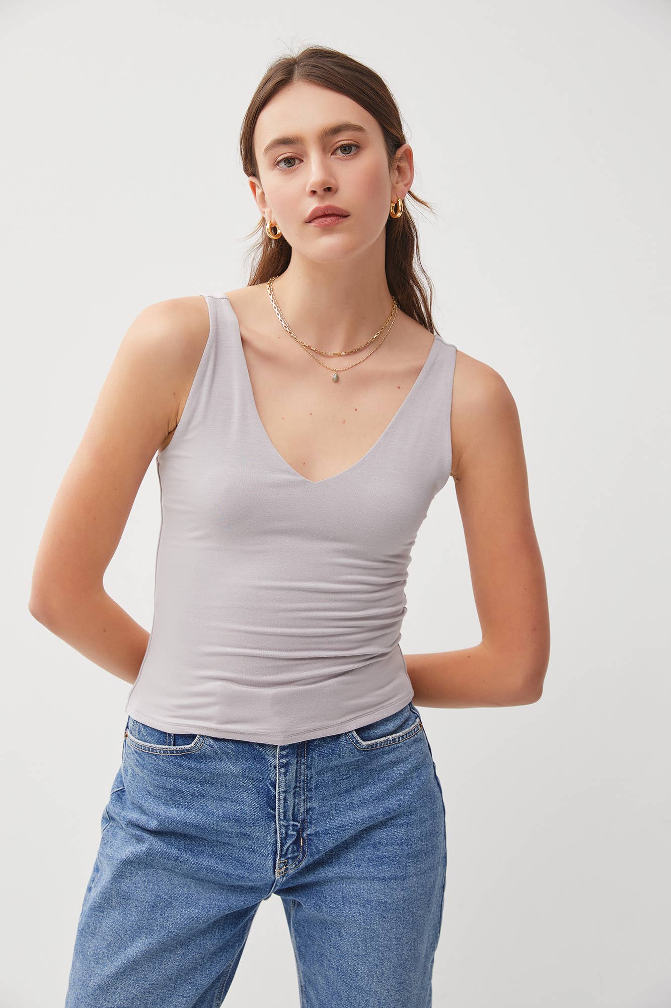 Be Cool BASIC THREADS V-NECK F AND B TANK Earth Grey