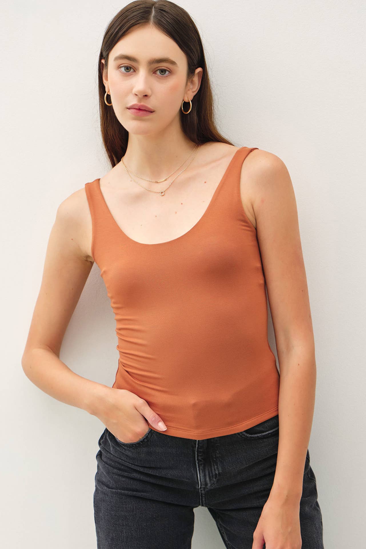 Be Cool BASIC THREADS SCOOP NECK TANK