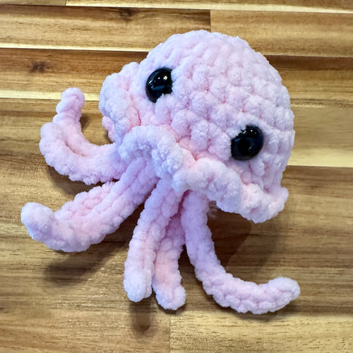 The Yarn Barn NC Jellyfish Plushie (Small) Pink