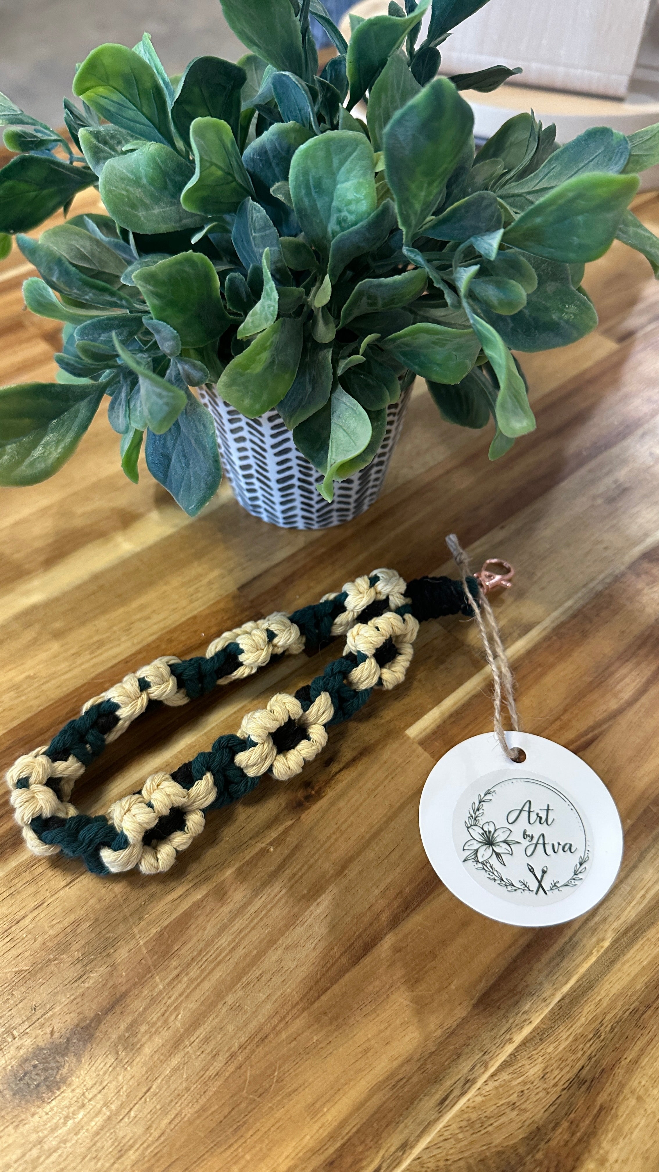 Art by Ava Flower Macrame Keychain Sunflower