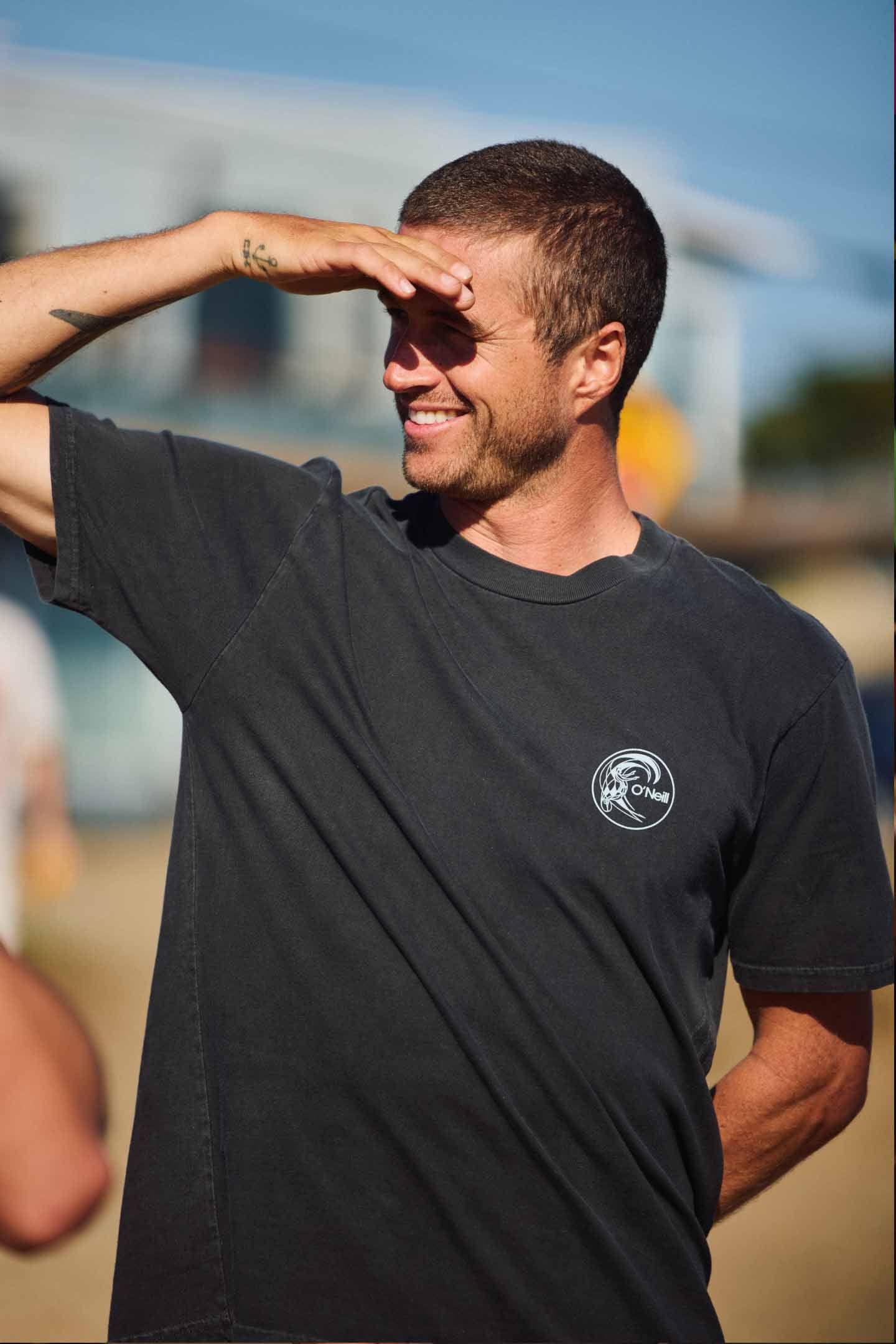 O'NEILL O'Riginals Circle Surfer Relaxed Fit Tee