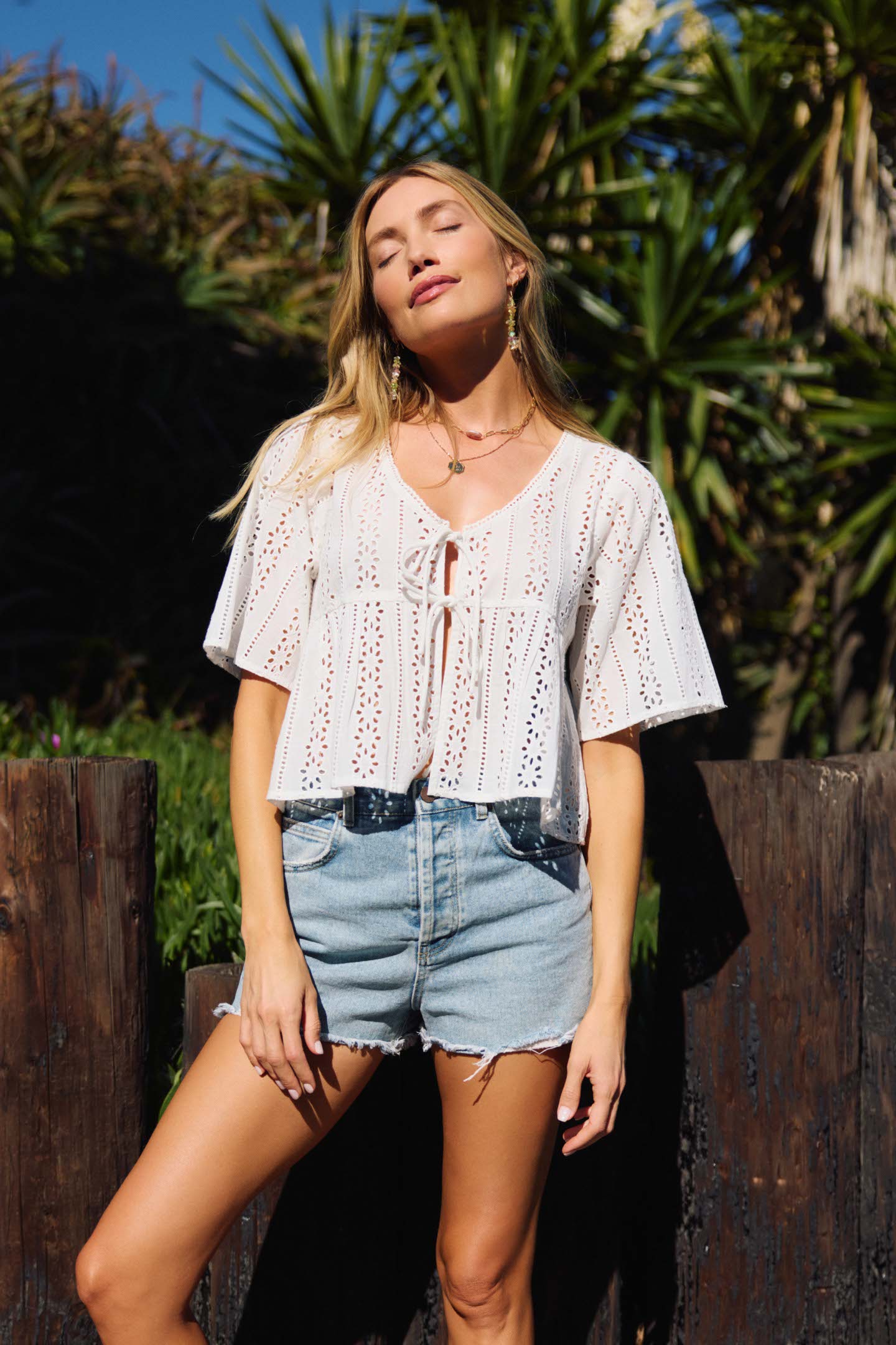 O'NEILL Loni Eyelet Top