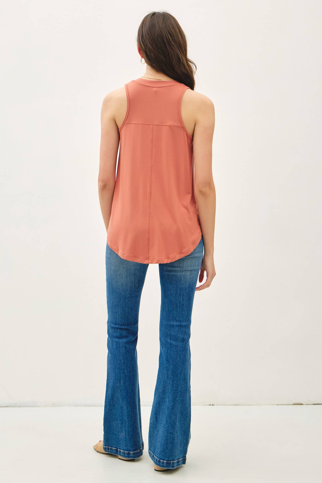 Be Cool Basic Threads Flowy V-NECK TANK