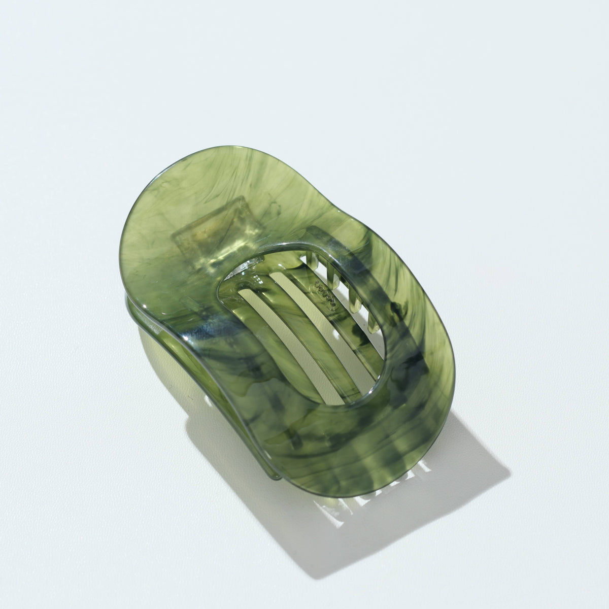 Adorro Oval Flat Lay Claw Clip - Medium Jade Green