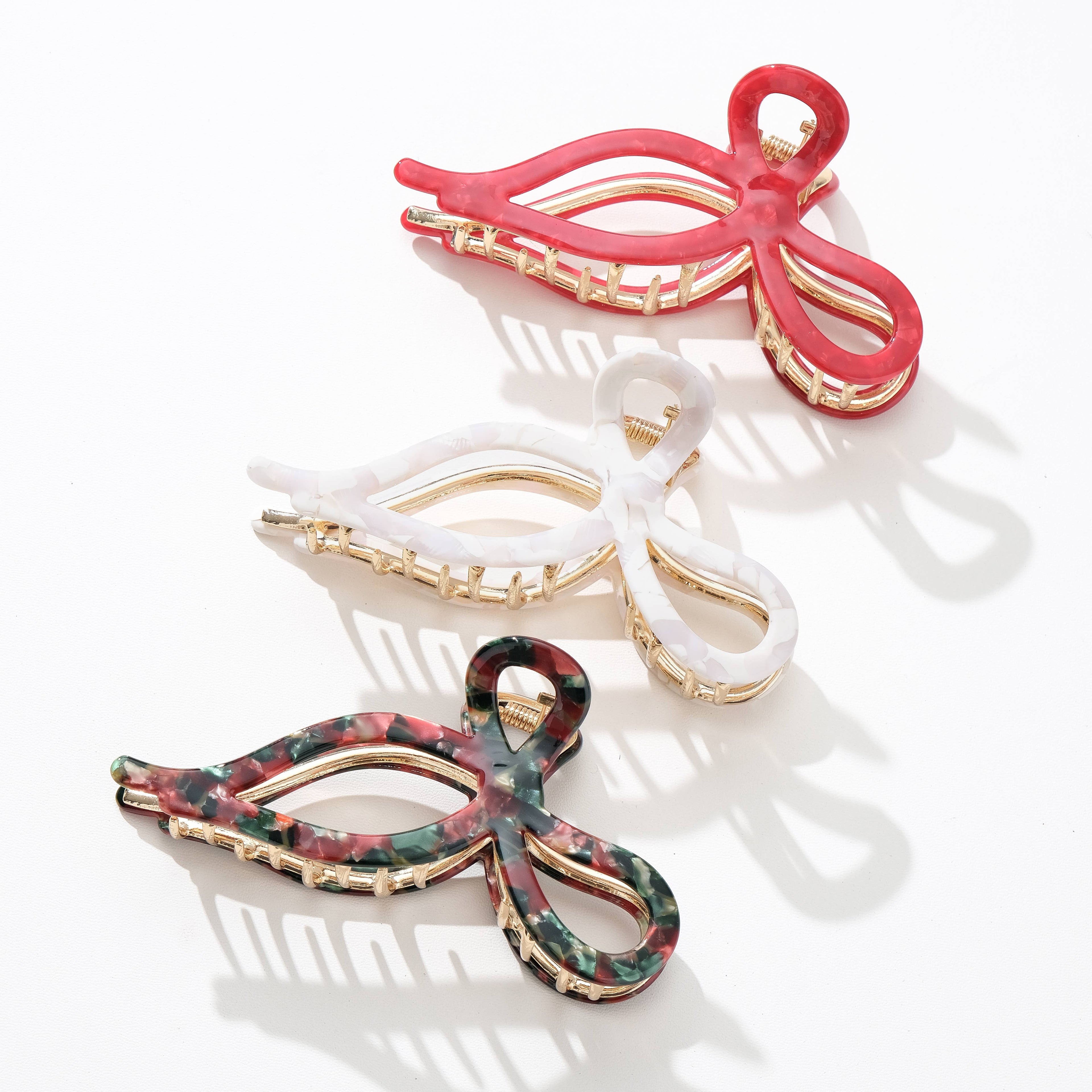 Adorro Sabrina Vintage Holiday | Large Ribbon Metal Bow Claw Clip