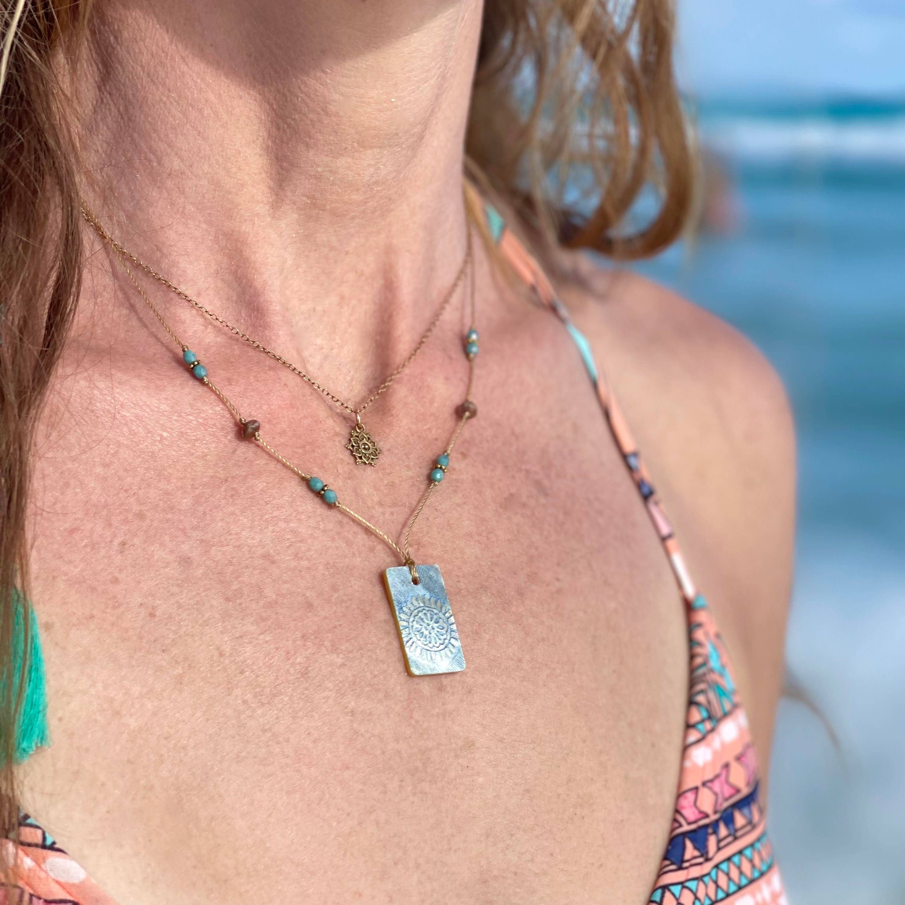 Jo Bird Jewelry Mother of Pearl Shell Necklace - Neutral Colors