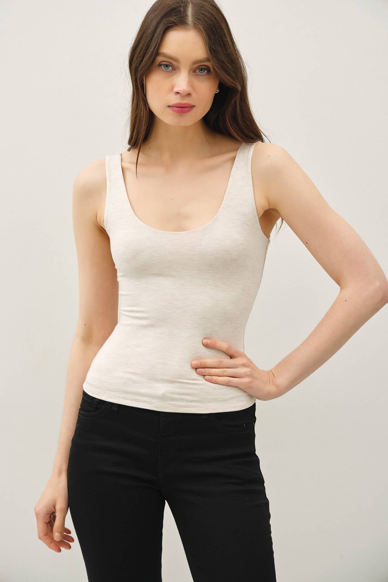 Be Cool BASIC THREADS SCOOP NECK TANK
