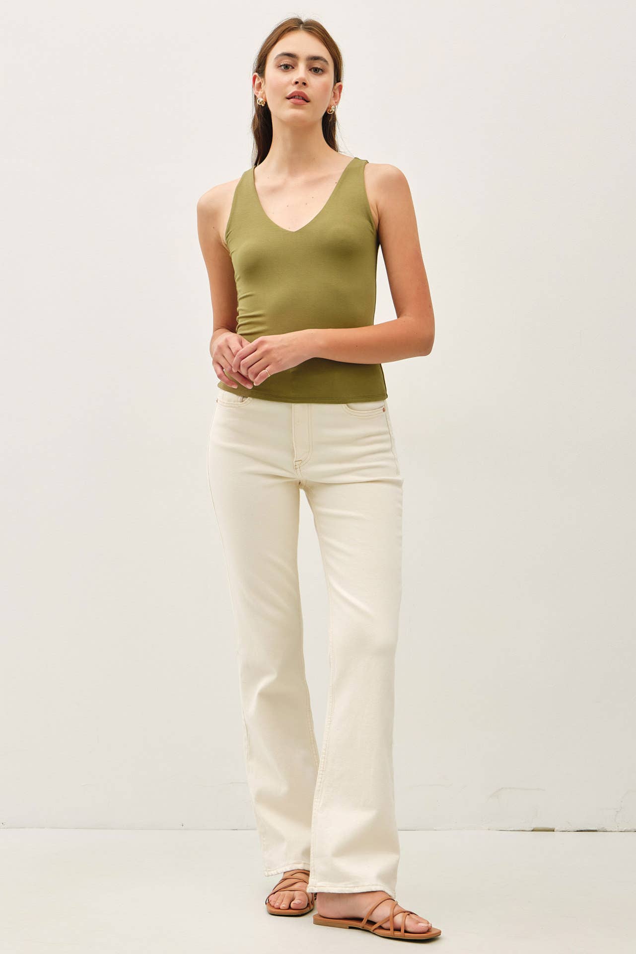 Be Cool BASIC THREADS FULL LENGTH V-NECK TANK