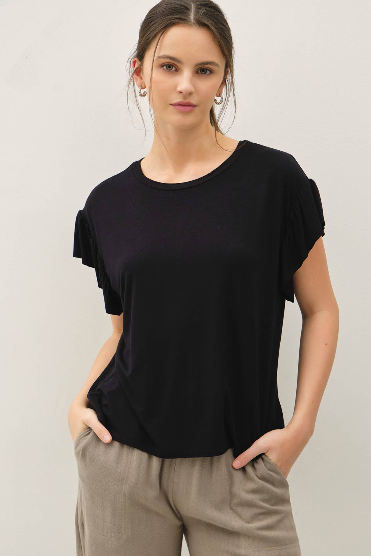 Be Cool BASIC THREADS RUFFLED SHORT SLEEVE TOP