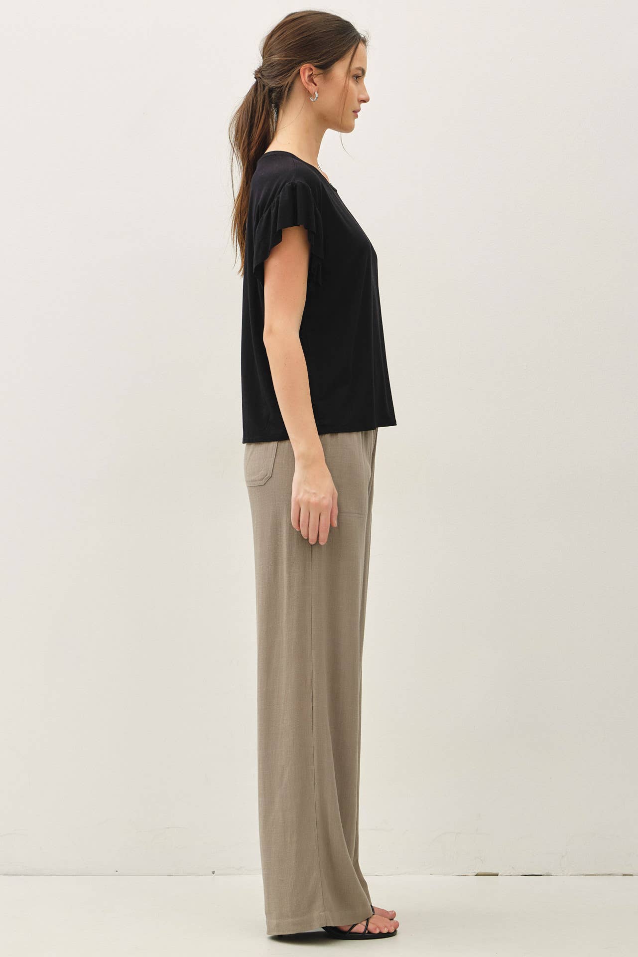 Be Cool BASIC THREADS RUFFLED SHORT SLEEVE TOP