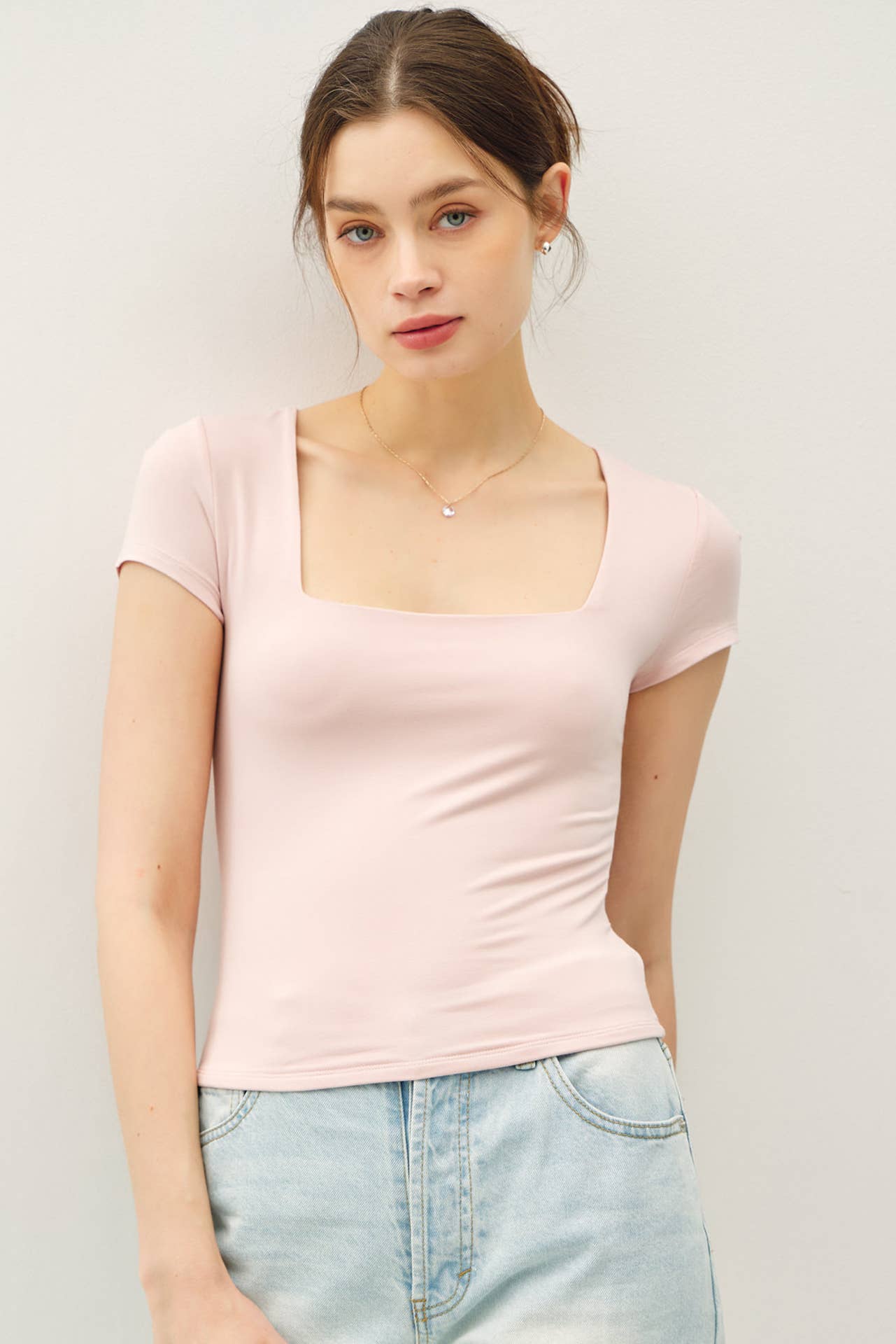 Be Cool BASIC THREADS SQUARE NECK KNIT TEE