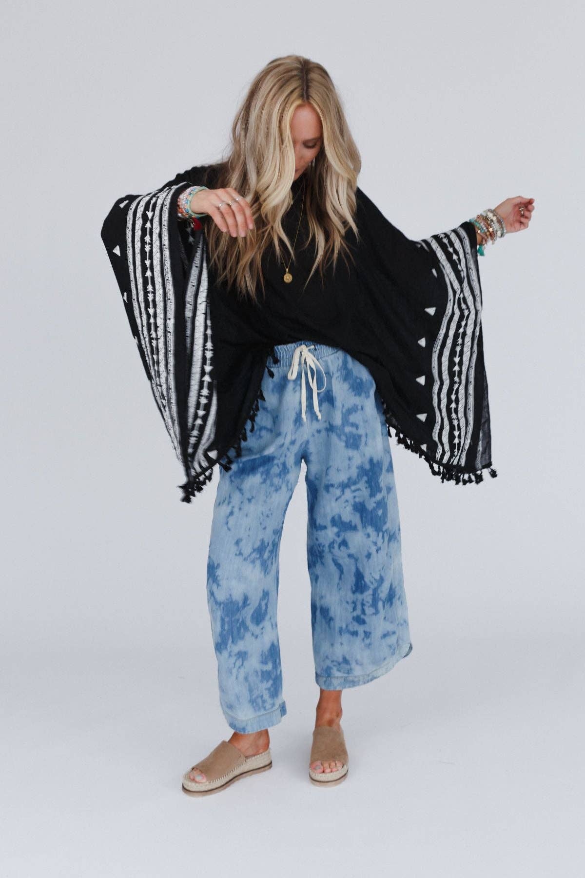 Three Bird Nest Fallon Embroidered Sleeve Tassel Poncho - Black