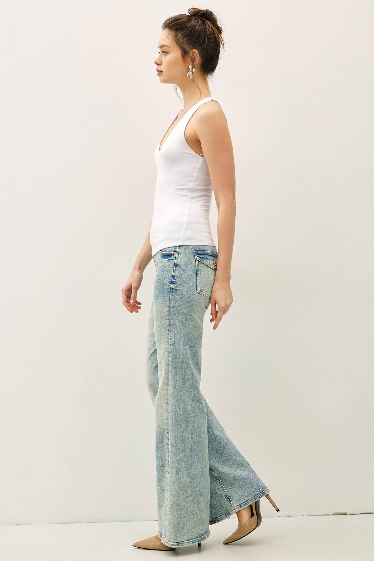 Be Cool BASIC THREADS V-NECK RACER BACK TANK