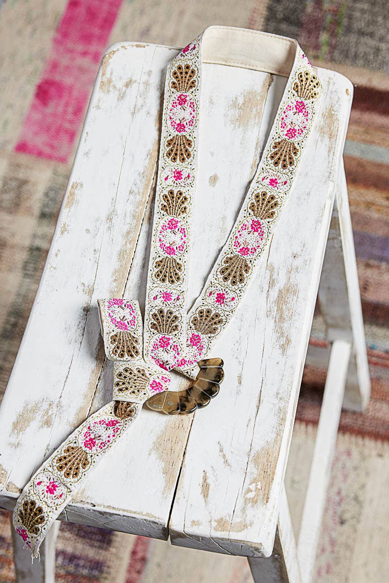 Pol Clothing Electric Daisy Belt OS IVORY