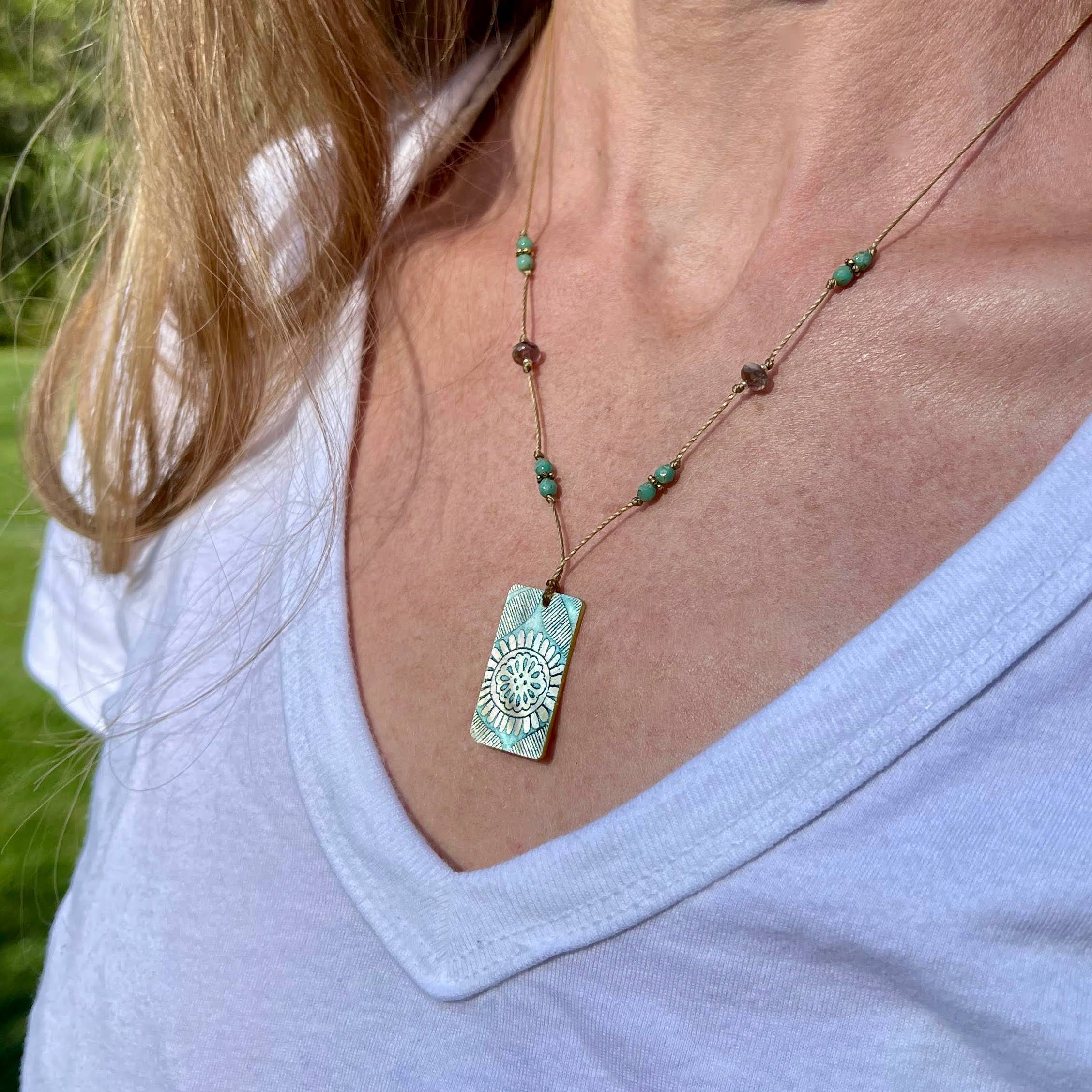 Jo Bird Jewelry Mother of Pearl Shell Necklace - Tropical Colors