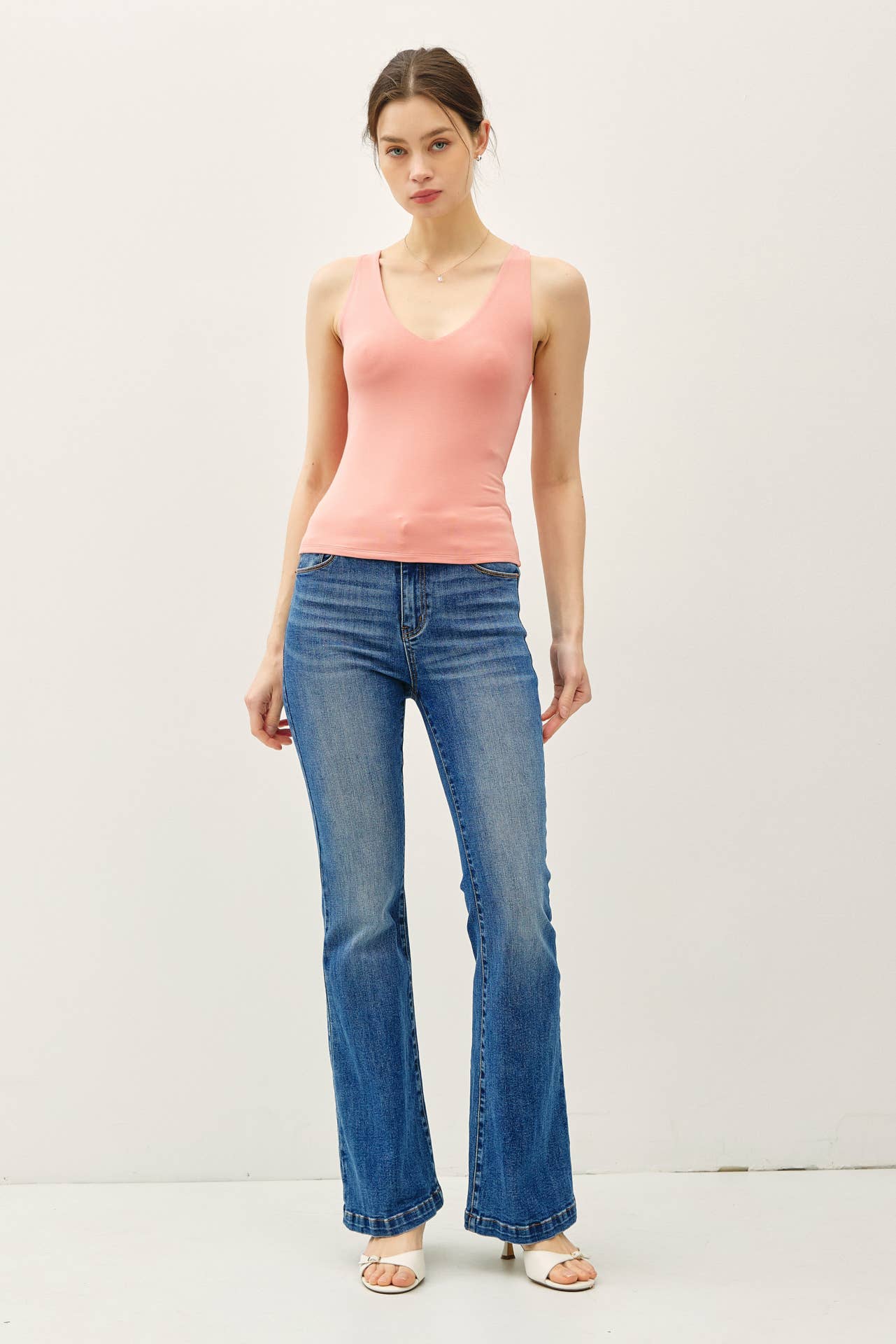 Be Cool BASIC THREADS FULL LENGTH V-NECK TANK
