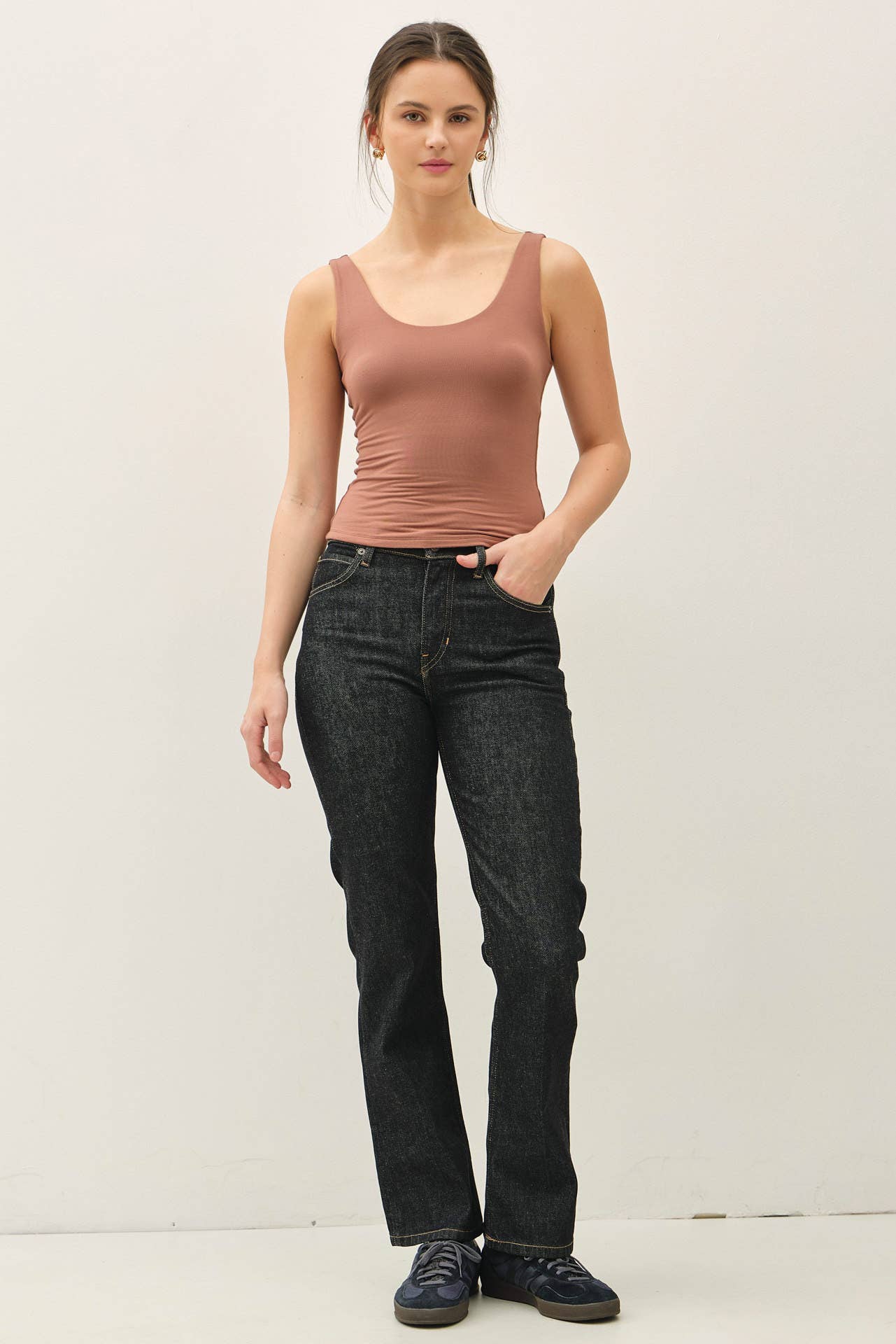 Be Cool BASIC THREADS SCOOP NECK TANK