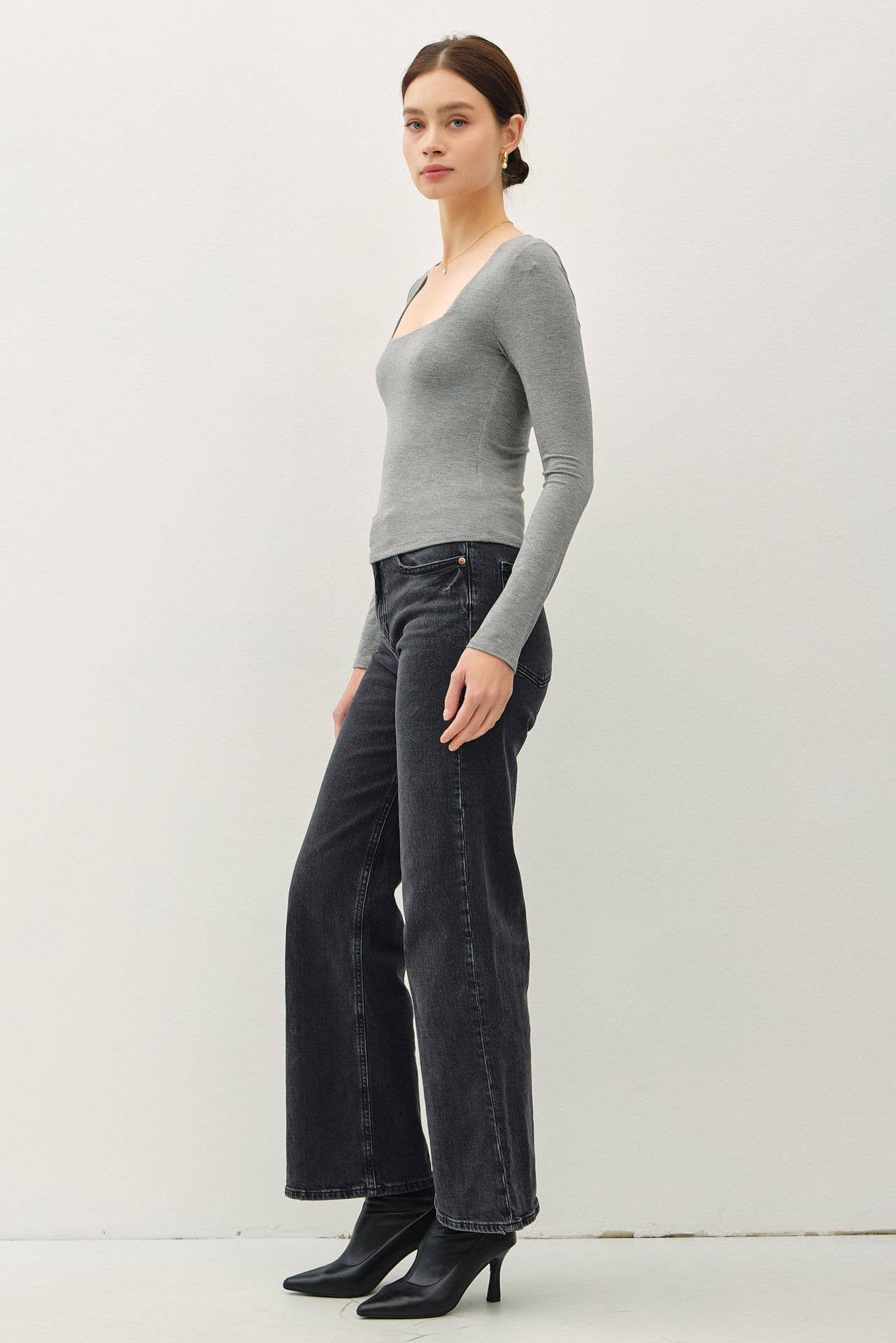 Be Cool BASIC THREADS SQUARE NECK LONG SLEEVE TOP