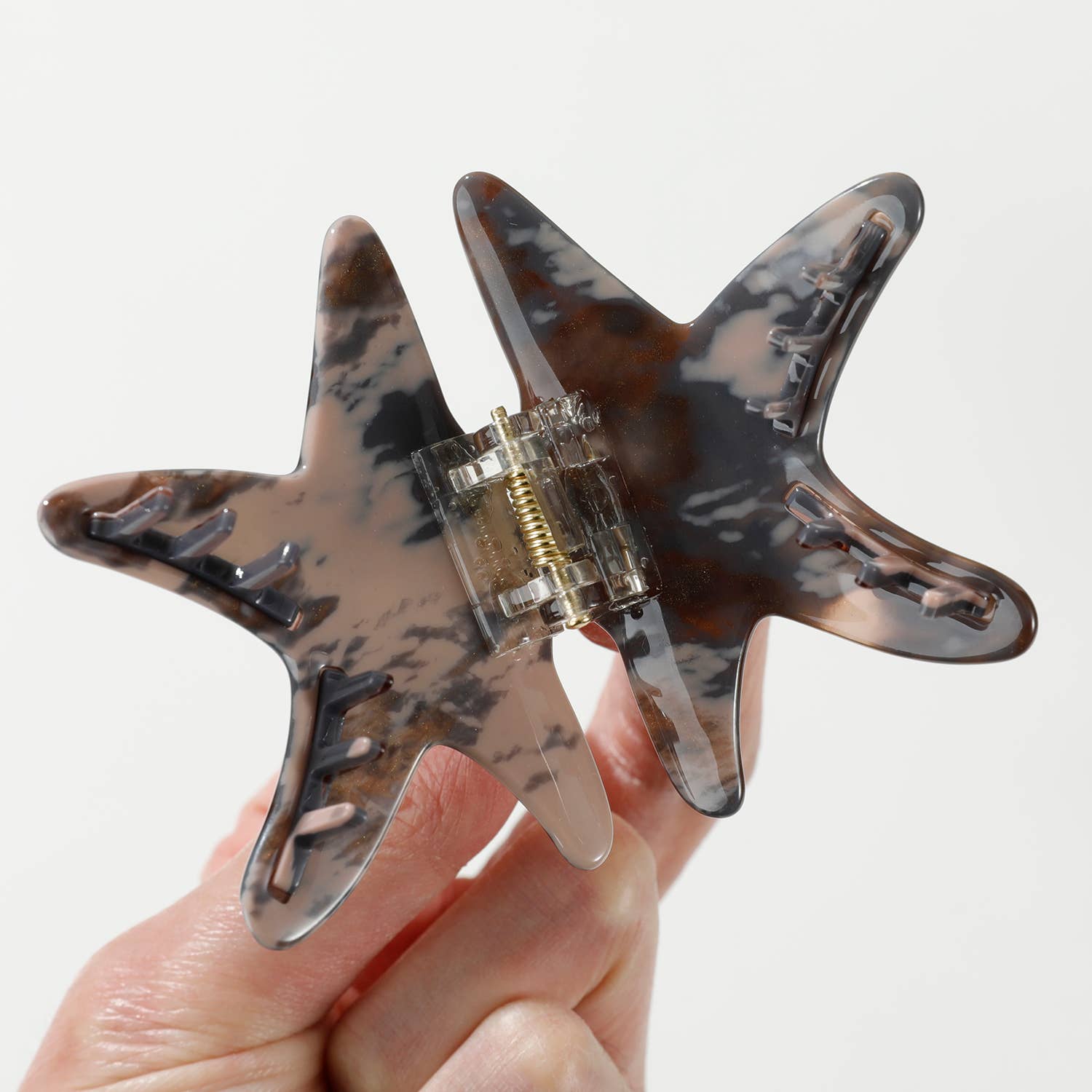 Adorro Calacatta Starfish | Medium Painted Starfish Claw Clip