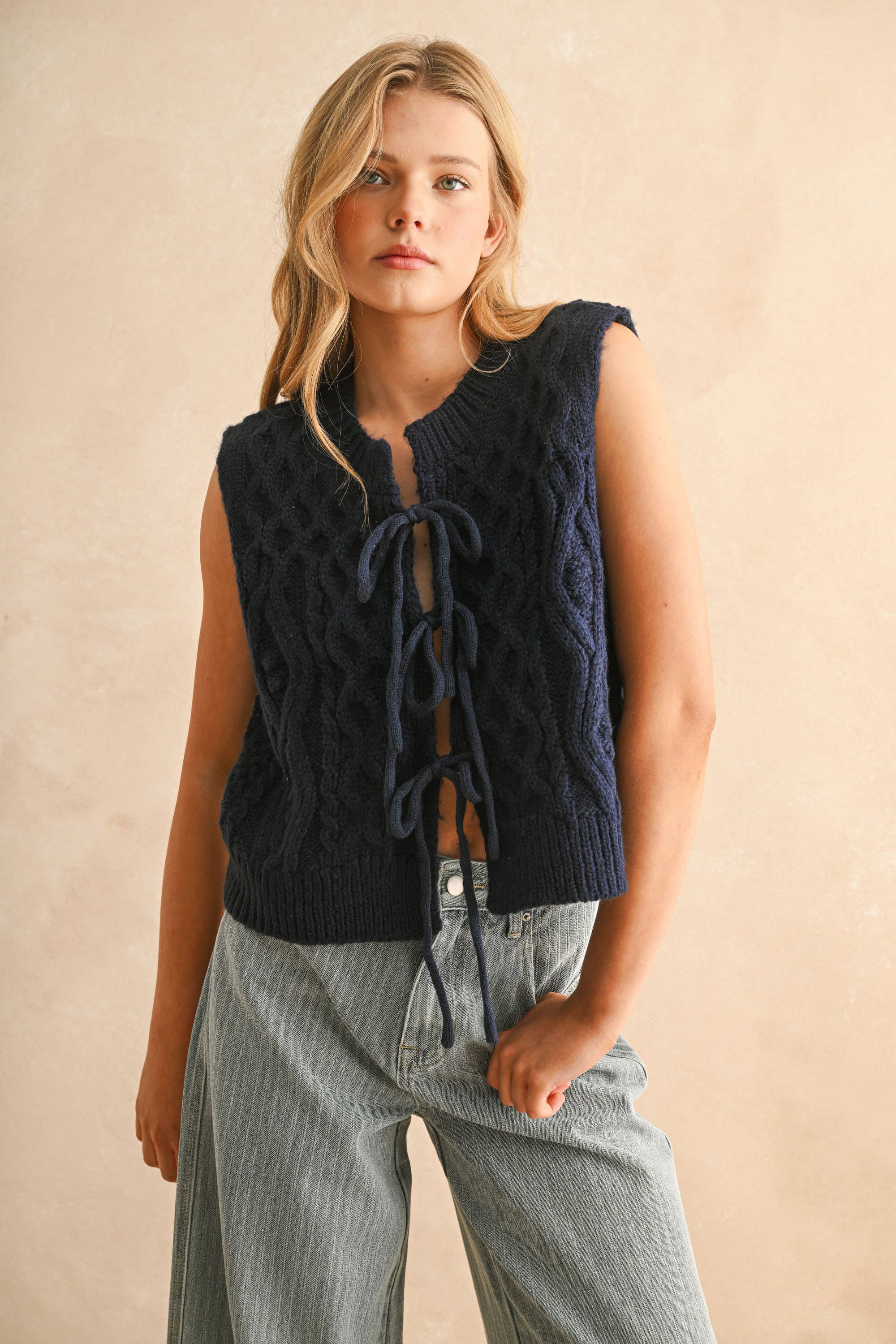 MIOU MUSE Winterberry Sweater Vest NAVY