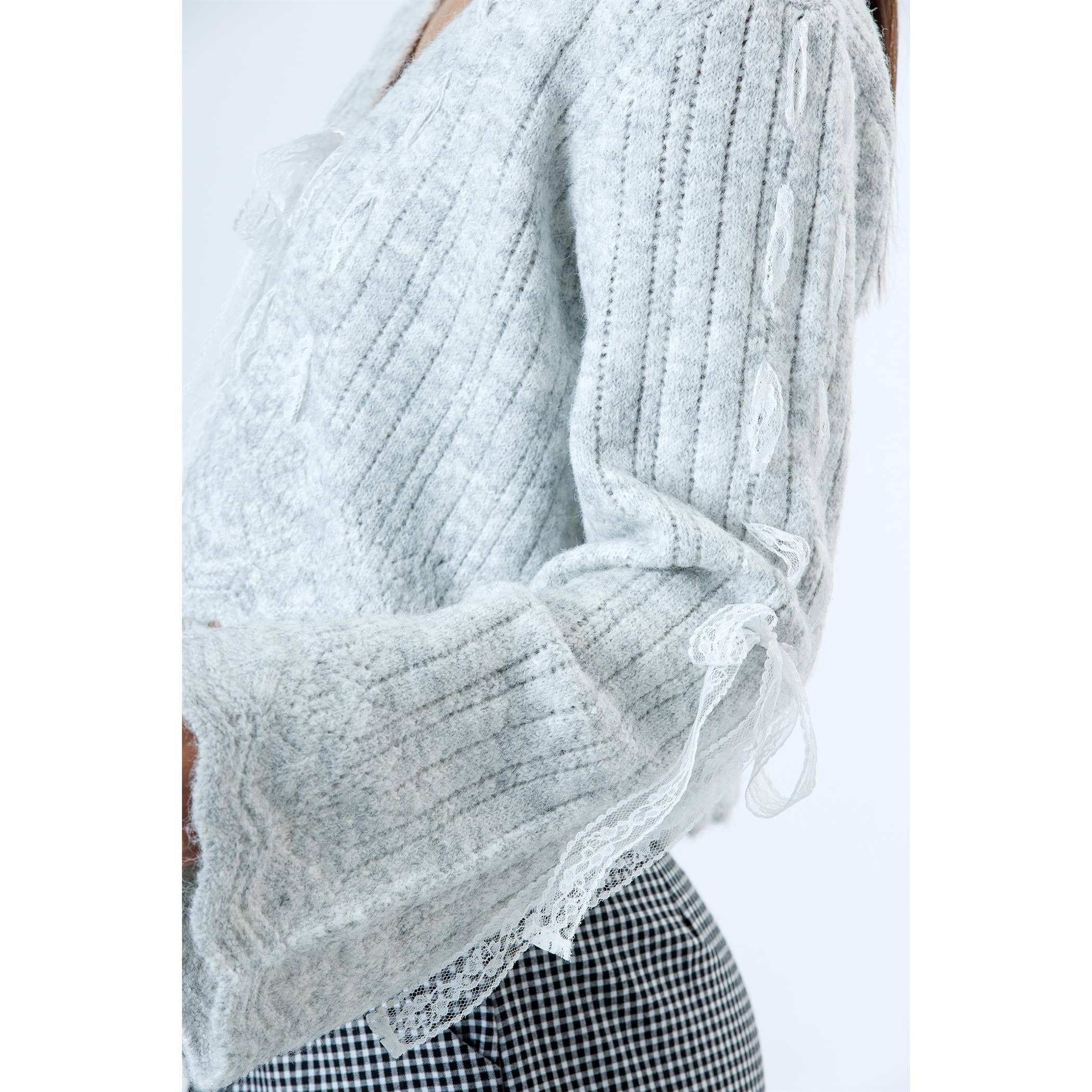 STORIA TIED IN A BOW SWEATER