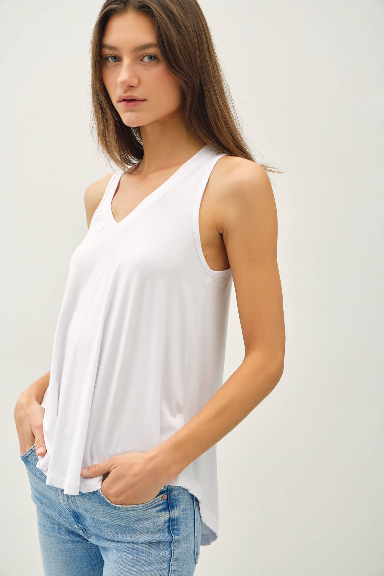 Be Cool Basic Threads Flowy V-NECK TANK
