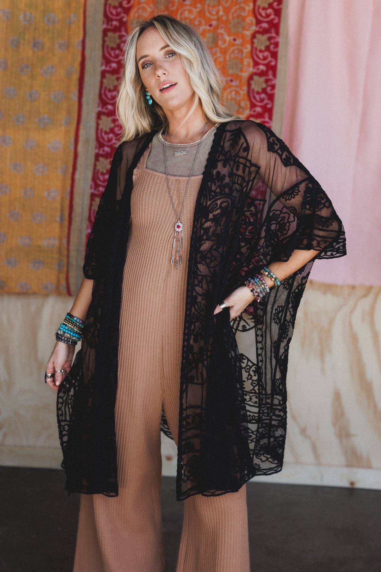 Three Bird Nest Go Wildflower Floral Embroidered Kimono - Black