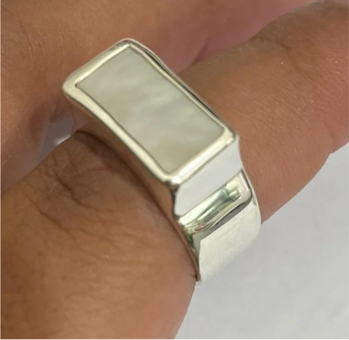 The Salty Gem Savannah Ring - Mother of Pearl