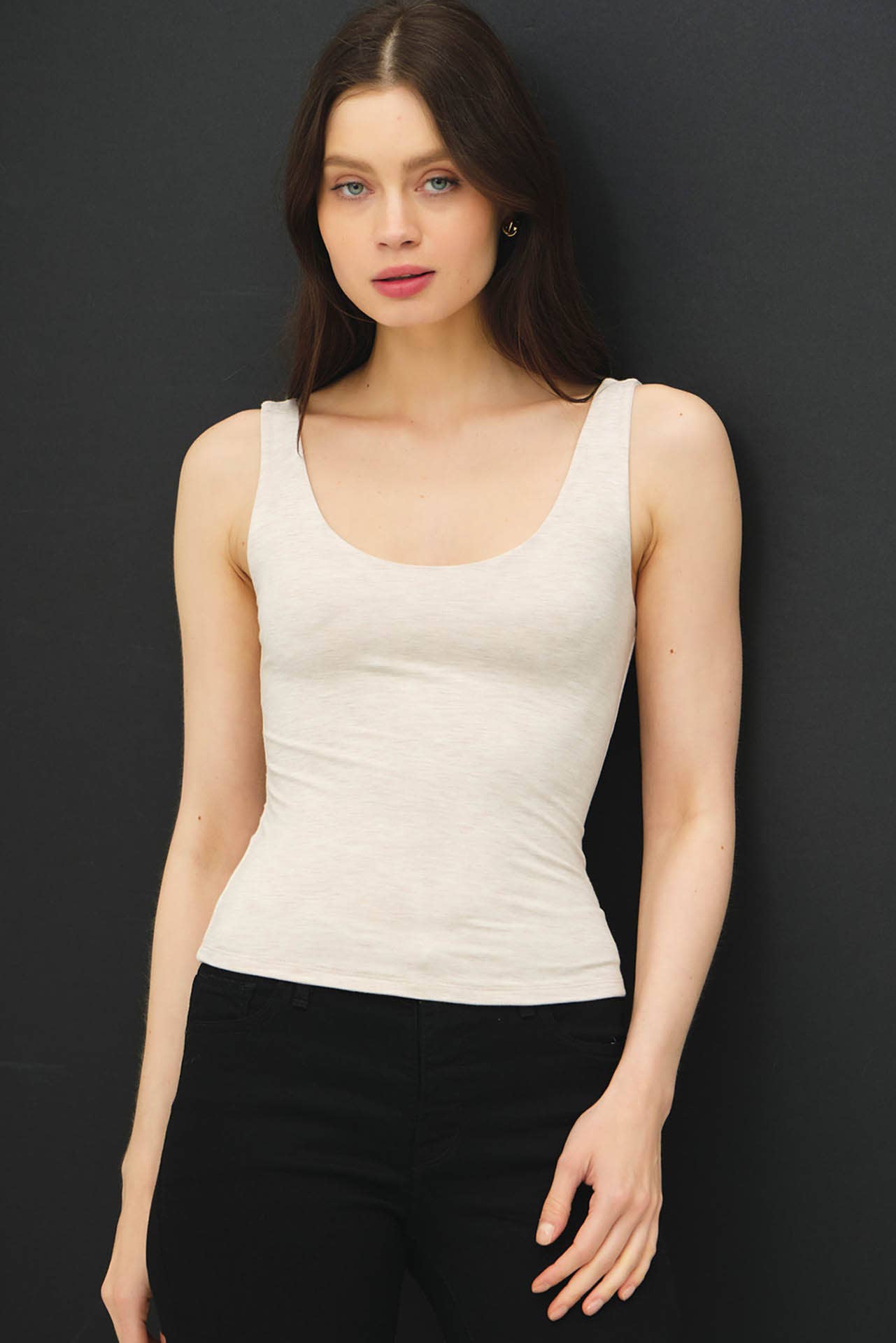 Scooping Thread BASIC THREADS SCOOP NECK TANK – Coastal Threads